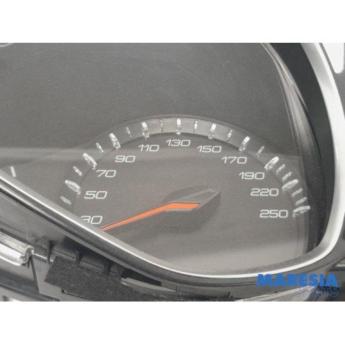 Peugeot - 308 - Instrumentenbrett