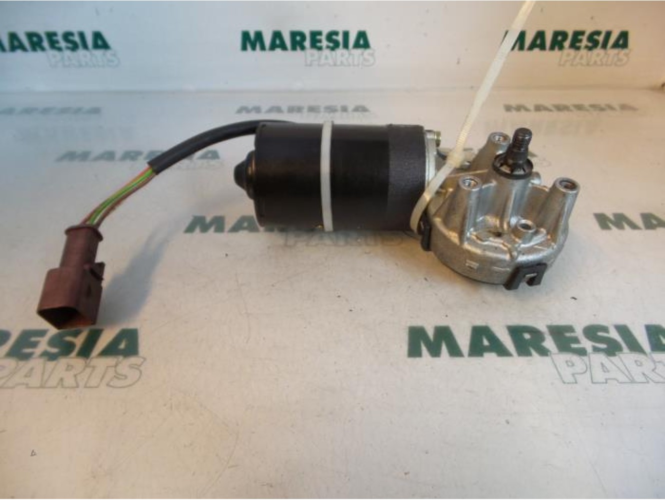 Citroen - Picasso - Front wiper motor
