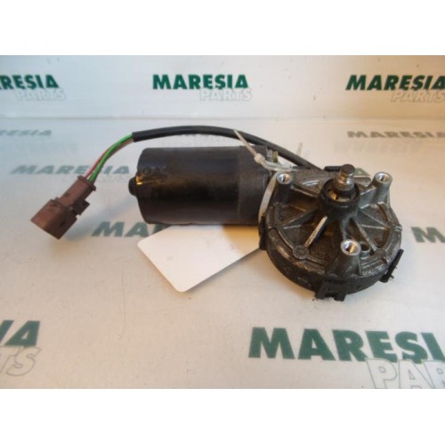 Citroen - Picasso - Front wiper motor