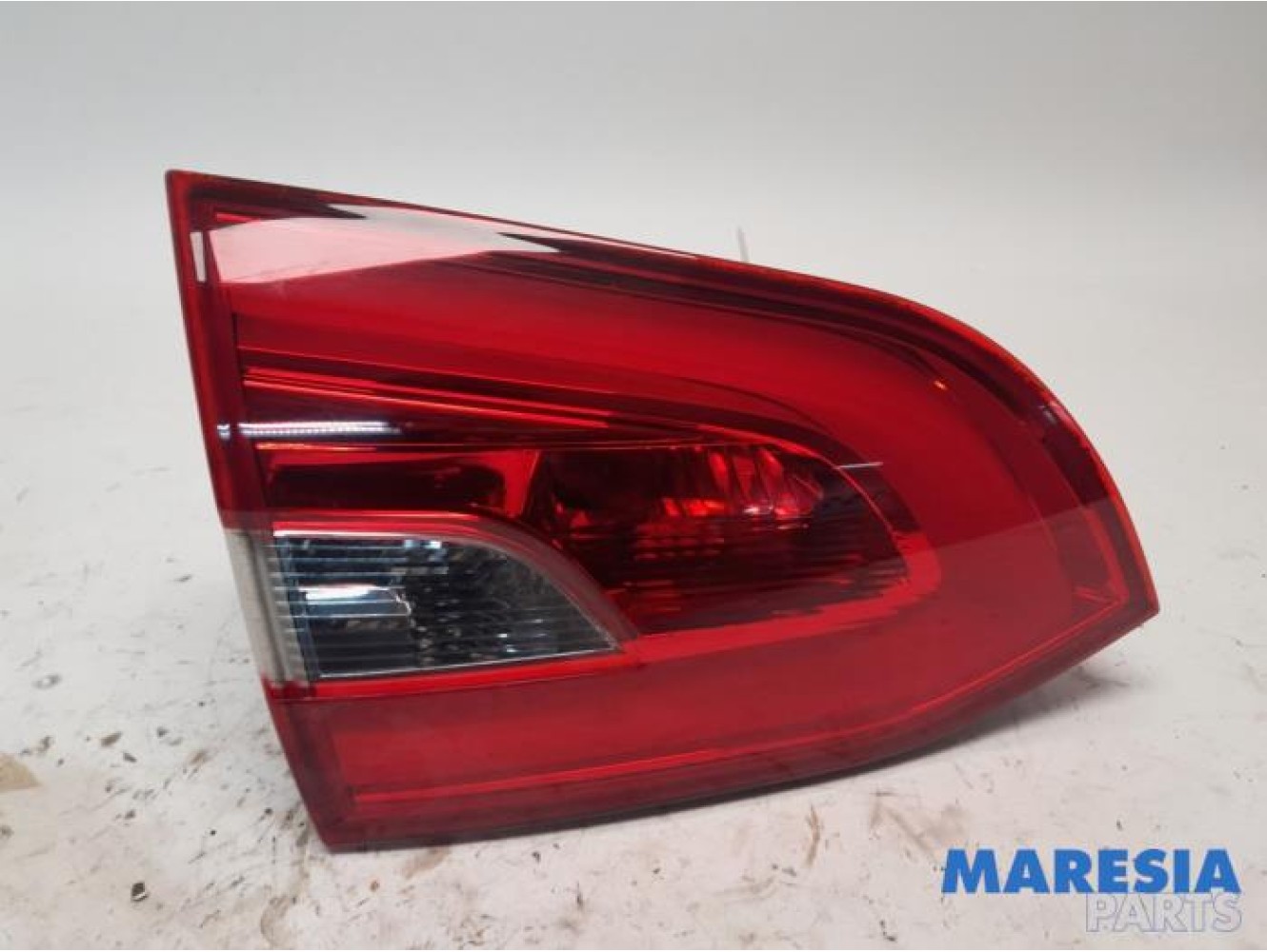 Peugeot - 308 - Achterlicht links