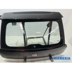 Fiat - Punto - Tailgate