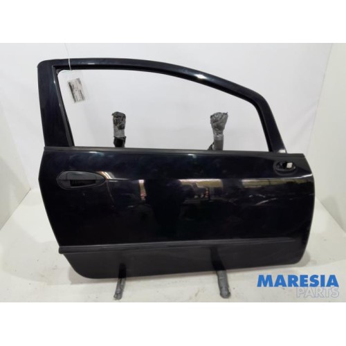 Fiat - Punto - Door 2-door, right