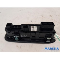Peugeot - 308 - Multi-functional window switch