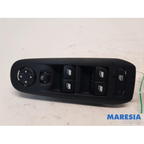 Peugeot - 308 - Multi-functional window switch