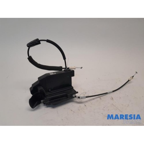 Peugeot - 308 - Front door lock mechanism 4-door, right