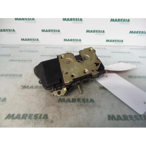 Citroen - Picasso - Door lock mechanism 4-door, front left