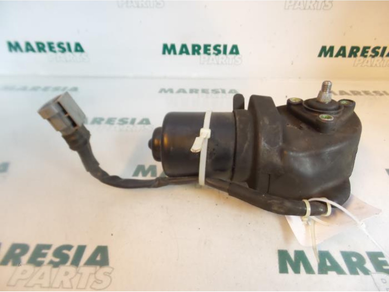 Renault - Laguna - Front wiper motor