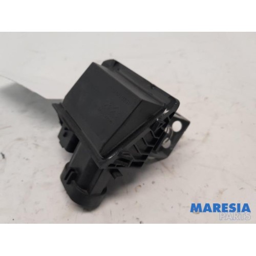 Peugeot - 308 - Cooling fan resistor