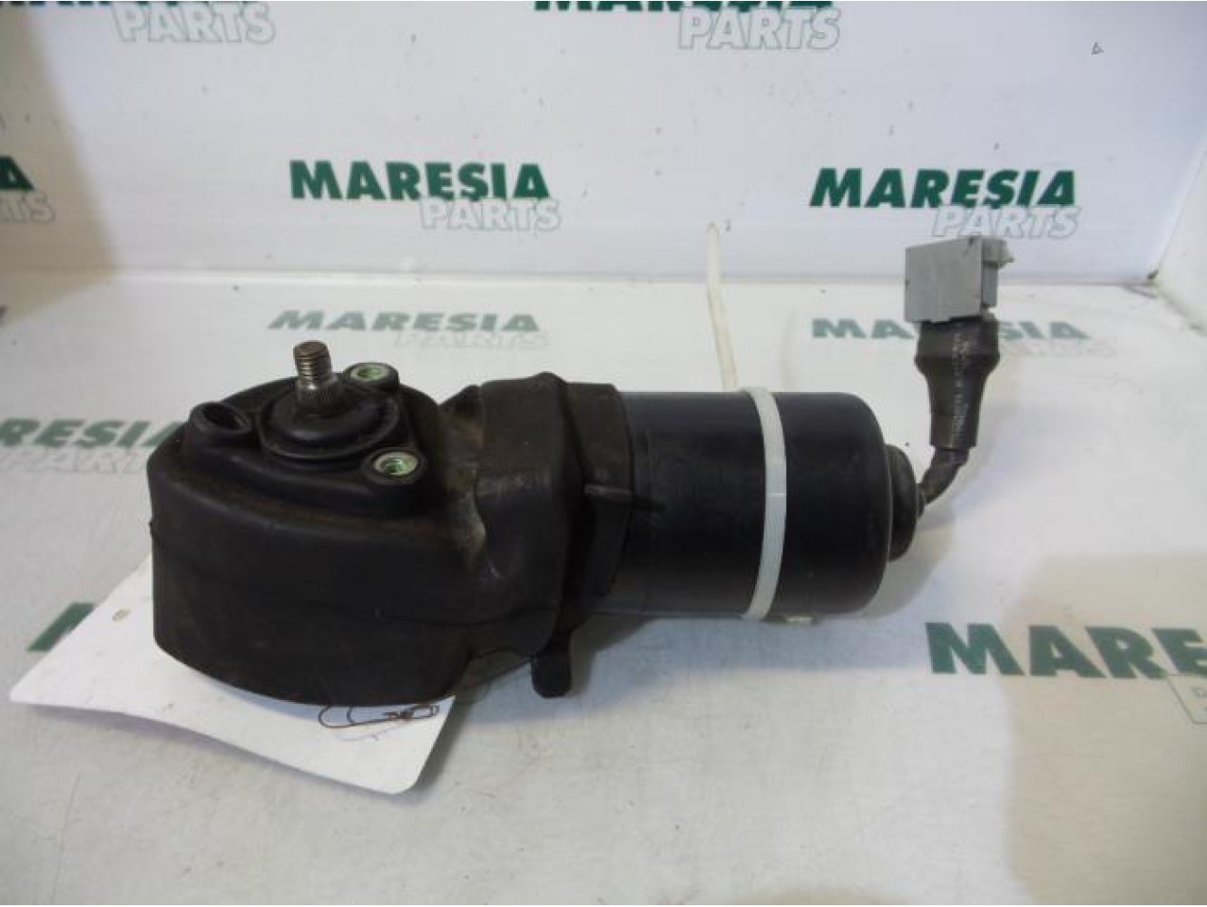 Renault - Laguna - Front wiper motor