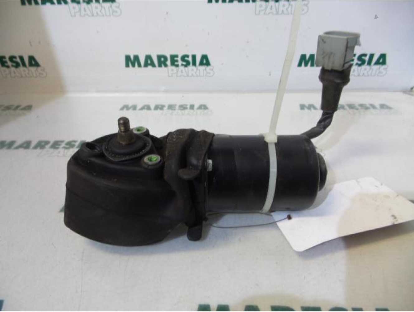 Renault - Laguna - Front wiper motor
