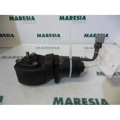 Renault - Laguna - Front wiper motor