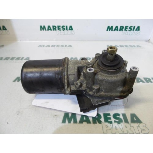 Renault - Laguna - Front wiper motor