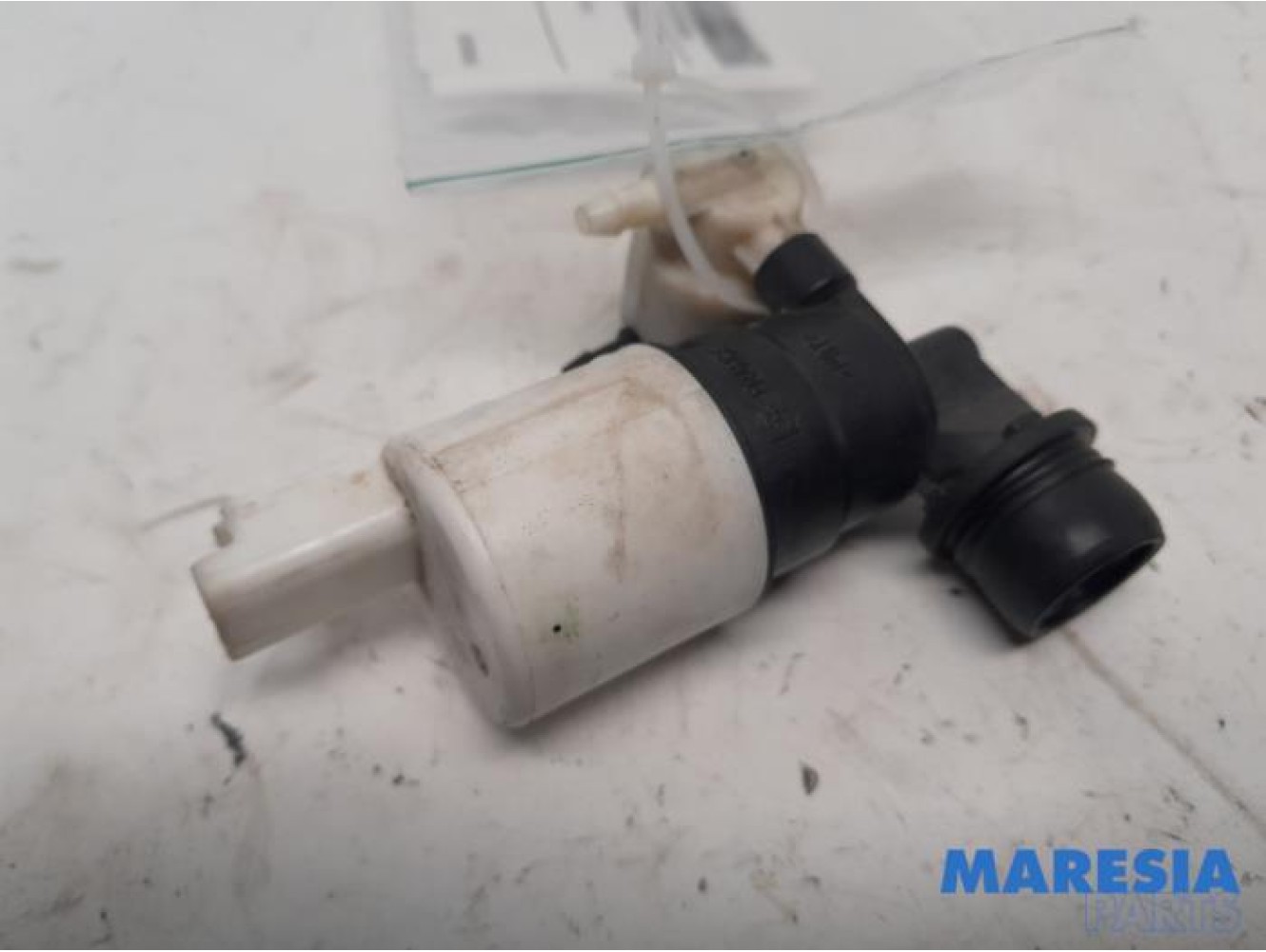 Peugeot - 308 - Scheibensprüherpumpe vorne