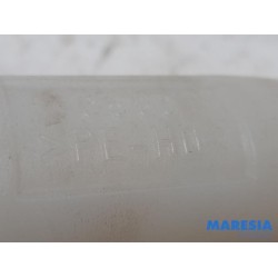 Fiat - 500 - Front windscreen washer reservoir