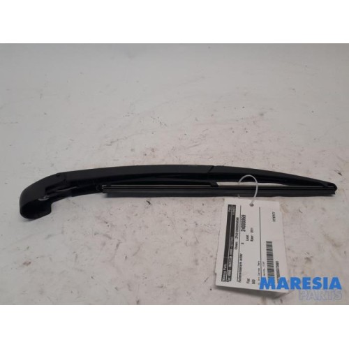 Fiat - 500 - Rear wiper arm