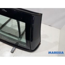 Peugeot - 207 - Rear window