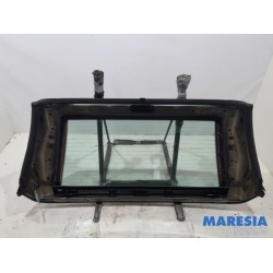 Peugeot - 207 - Rear window