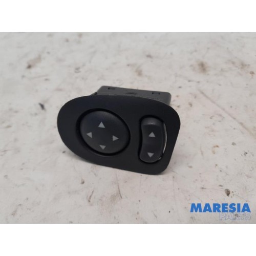 Fiat - 500 - Mirror switch