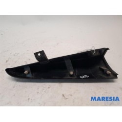 Renault - Kangoo - Rear right bodywork corner