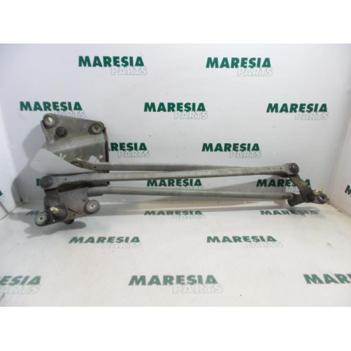 Peugeot - 306 - Wiper mechanism