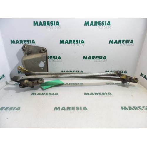 Peugeot - 306 - Wiper mechanism