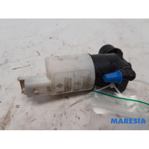 Peugeot - 307 - Windscreen washer pump
