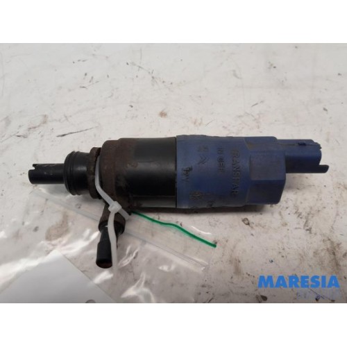 Peugeot - 307 - Headlight washer pump