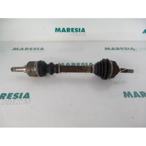 Peugeot - 206 - Front drive shaft, left