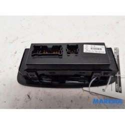 Renault - Kadjar - Multi-functional window switch