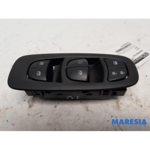 Renault - Kadjar - Multi-functional window switch