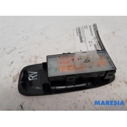 Renault - Kadjar - Multi-functional window switch