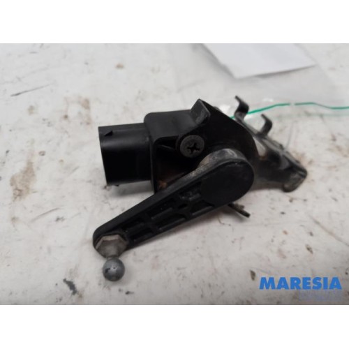 Peugeot - 307 - Headlight motor