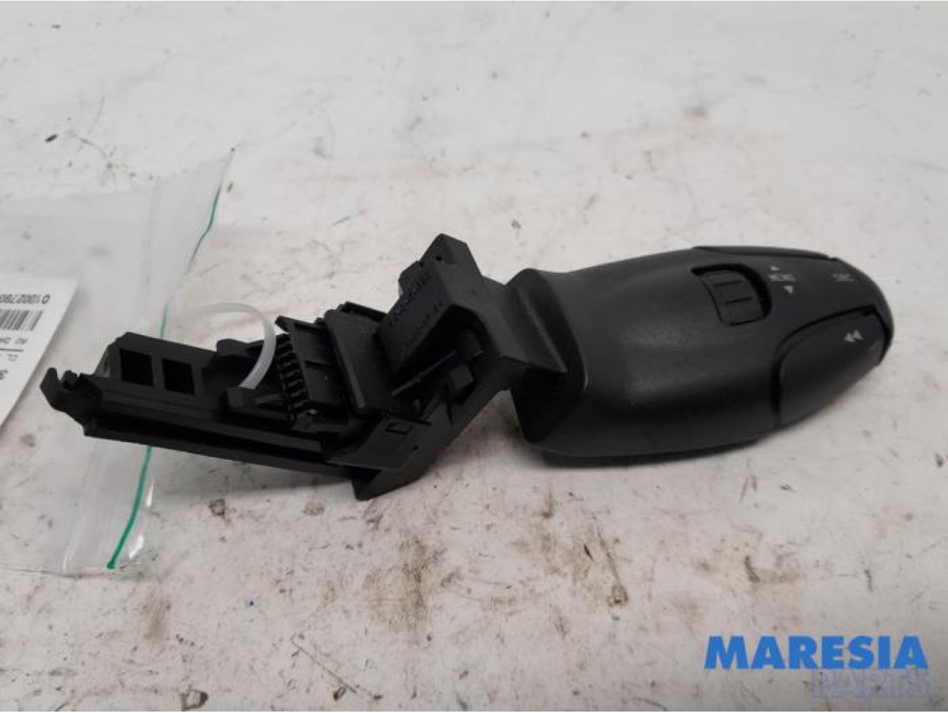 Peugeot - 307 - Commande radio volant