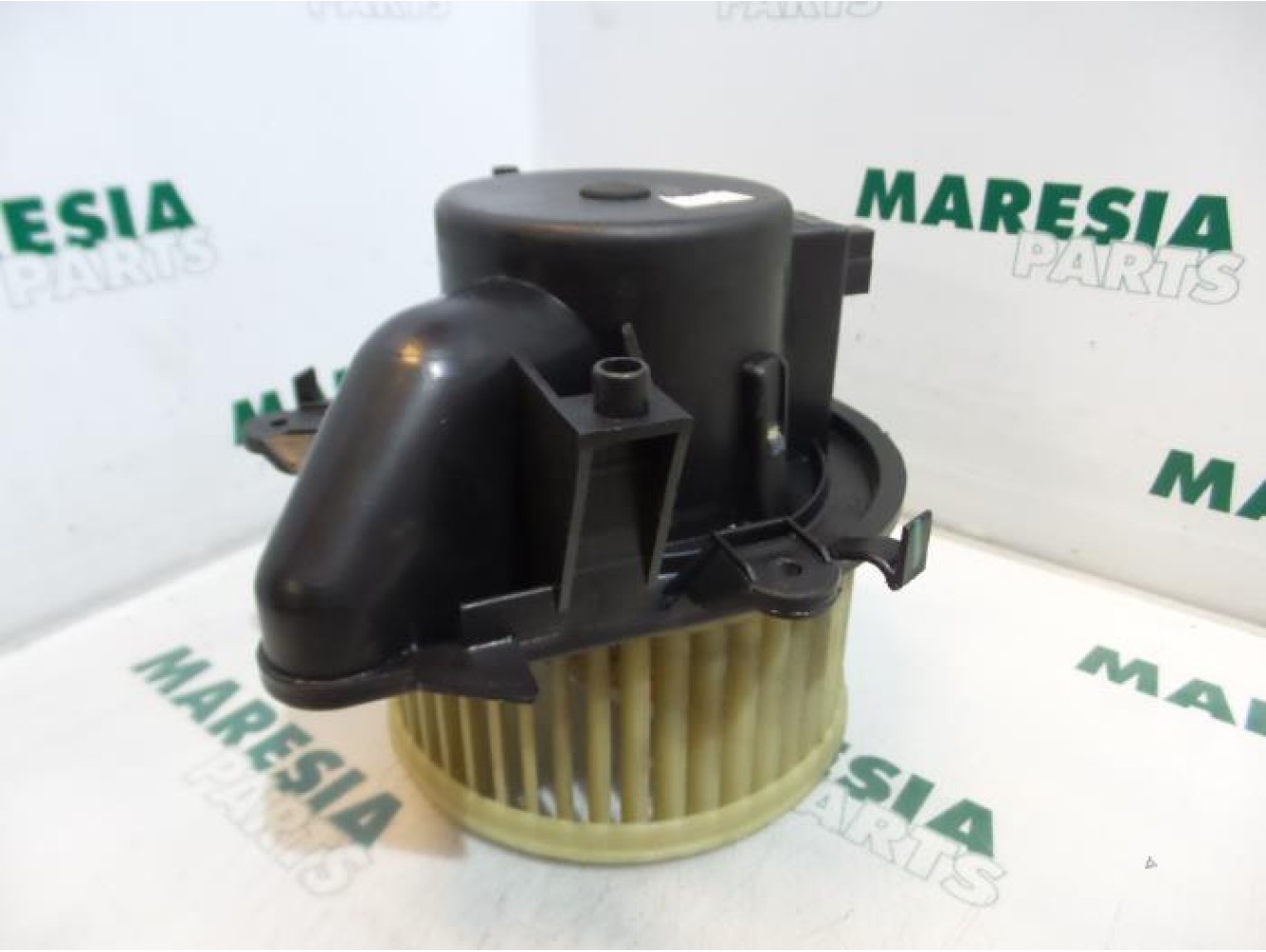 Fiat - Doblo - Heating and ventilation fan motor