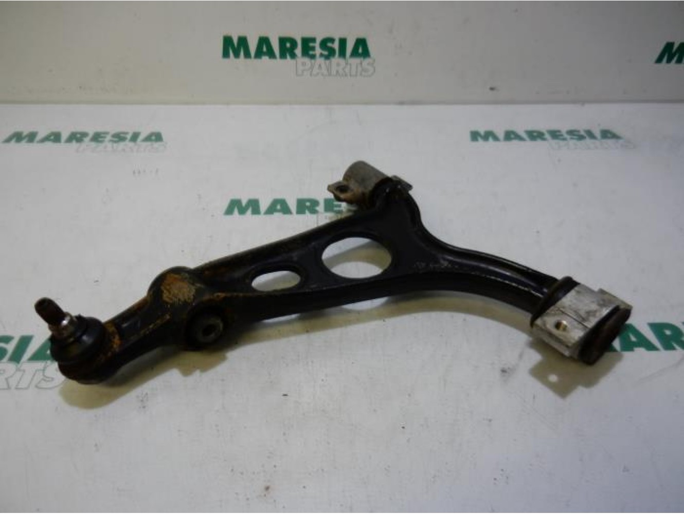 Alfa Romeo - 156 - Front lower wishbone, right