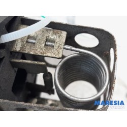 Renault - Kangoo - Cooling fan resistor