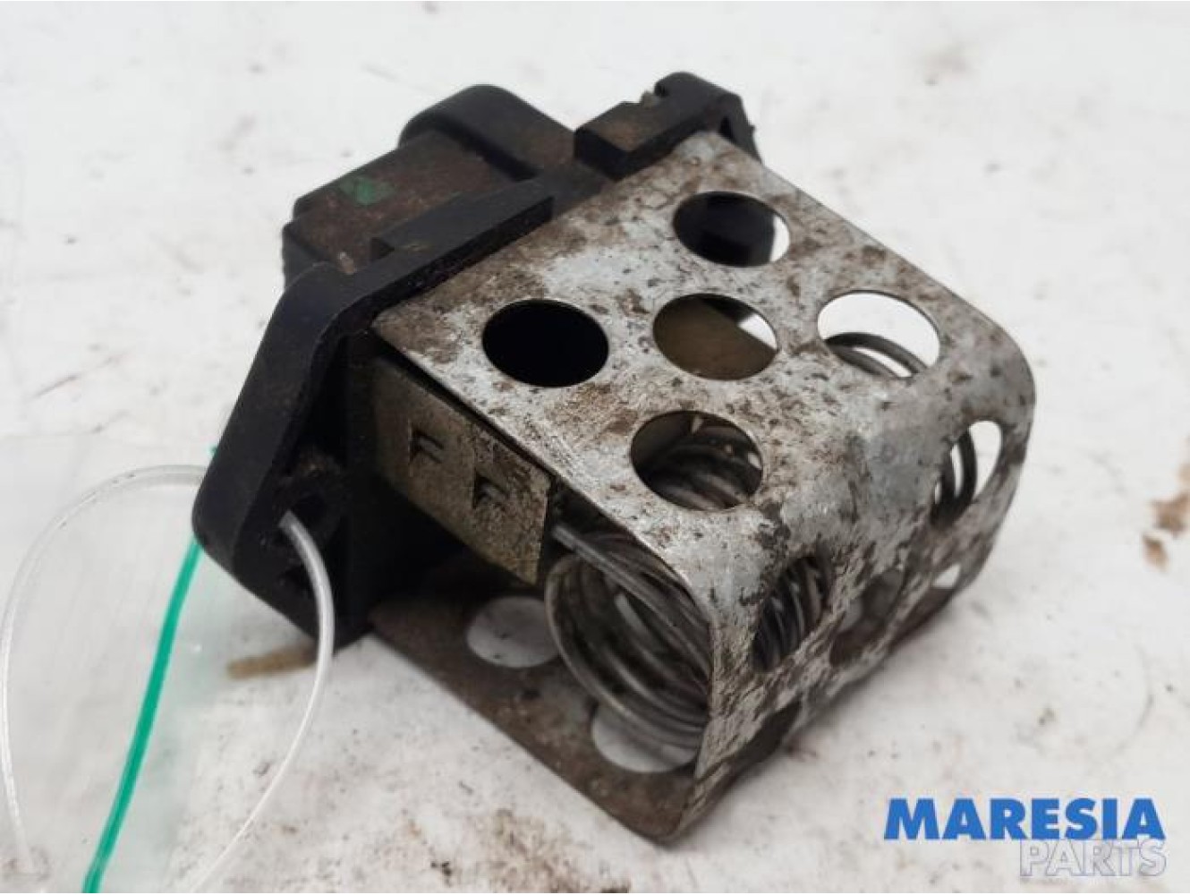 Renault - Kangoo - Cooling fan resistor