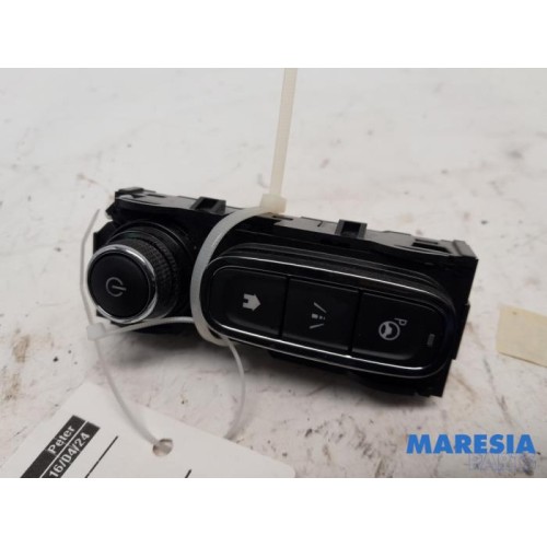Renault - Kadjar - Switch
