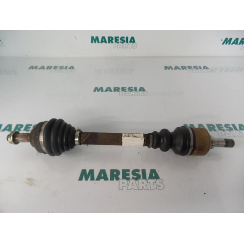 Peugeot - 307 - Aandrijfas links-voor