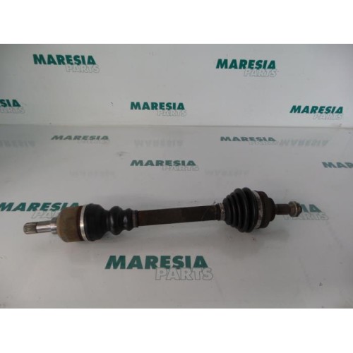 Peugeot - 307 - Front drive shaft, left