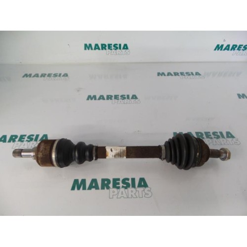 Peugeot - 307 - Aandrijfas links-voor