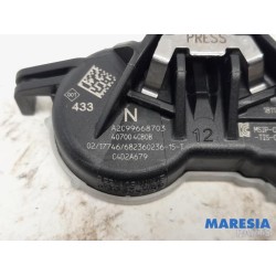 Renault - Kadjar - Tyre pressure sensor