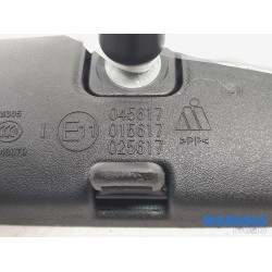 Renault - Kadjar - Rear view mirror