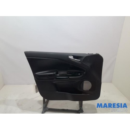 Alfa Romeo - Giulietta - Door trim 4-door, front left