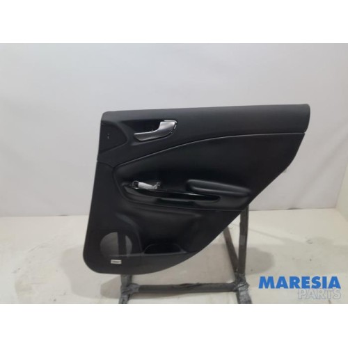 Alfa Romeo - Giulietta - Rear door trim 4-door, right