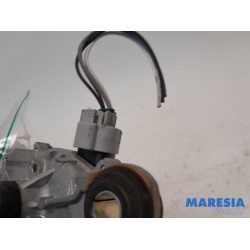 Renault - Kadjar - Front wiper motor