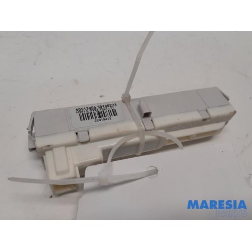 Alfa Romeo - Giulietta - Airbag indicator light