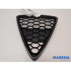 Alfa Romeo - Giulietta - Grille