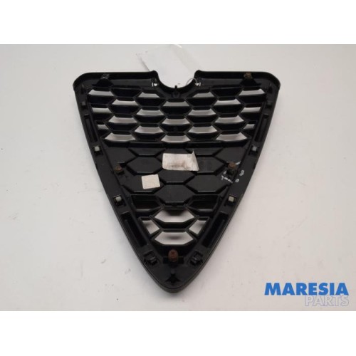 Alfa Romeo - Giulietta - Grille