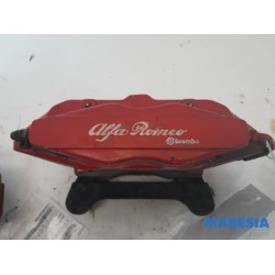 Alfa Romeo - Giulietta - Front brake calliper, left